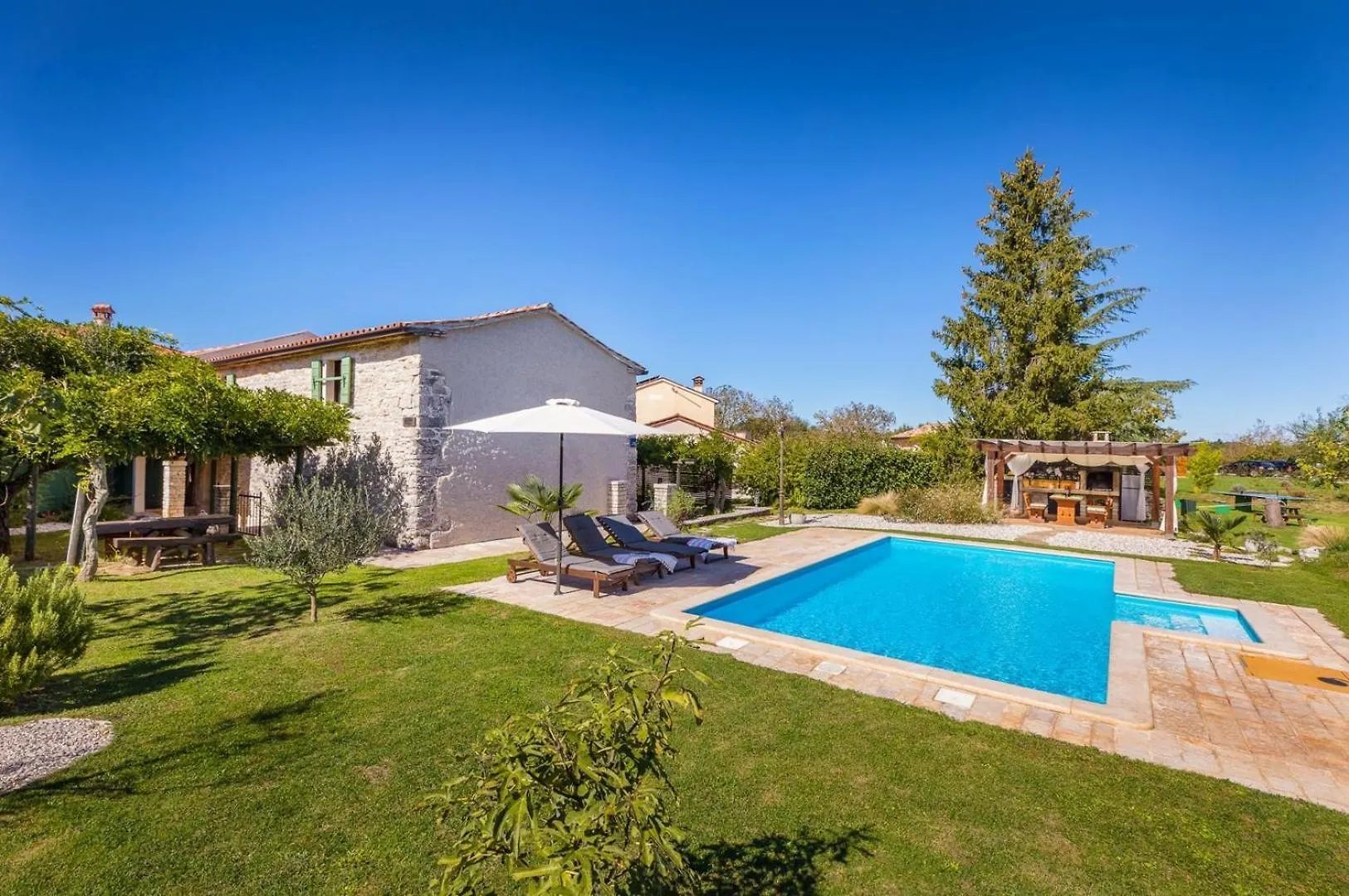 Villa Stari Dor Heki